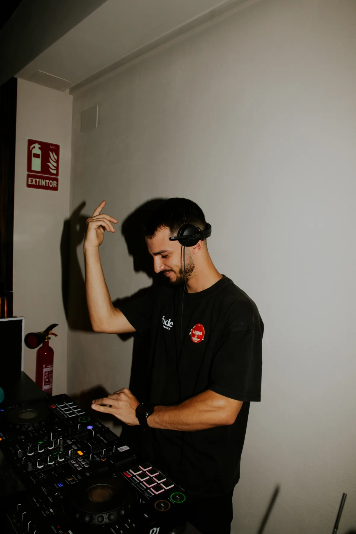 LAZONA X KAOS foto 4